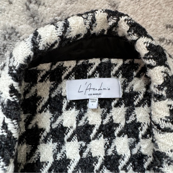 L’Academie Houndstooth Shacket - Picture 4 of 4